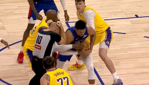 湖人九连胜终结被活塞双杀 东契奇32分难救主