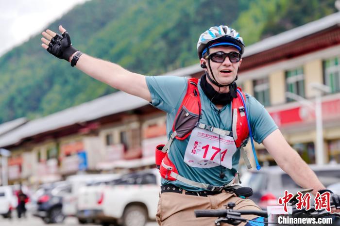 第九届环巴松措山地自行车赛收官 江村罗布夺冠