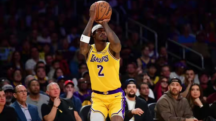 湖人季后赛遭遇范德比尔特爆发与交易危机