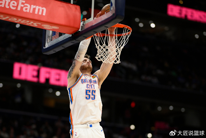 雷霆12连胜锁定西部第一 杰伦威廉姆斯复出助阵